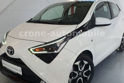 Toyota Aygo (X) 52.159 km 9.495 &euro; Wuppertal 42349