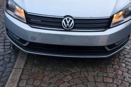 VW Passat 218.000 km 5.890 &euro; Essen 45357