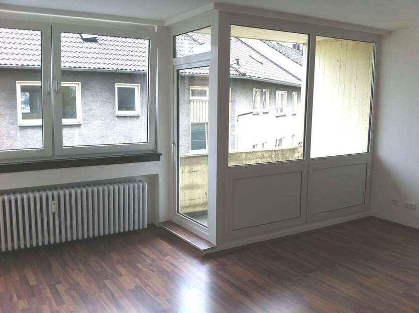 Wohnung zum Mieten in Wuppertal 470 € 67 m²