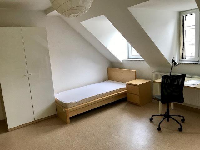Etagenwohnung Mayen - 1 Zimmer, 15 m&sup2;, 350&euro; | Angebot:25931573