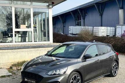 Ford Focus 90.640 km 16.980 &euro; Schwäbisch Gmünd 73529