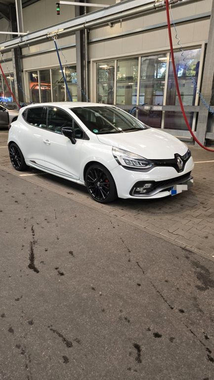 Clio