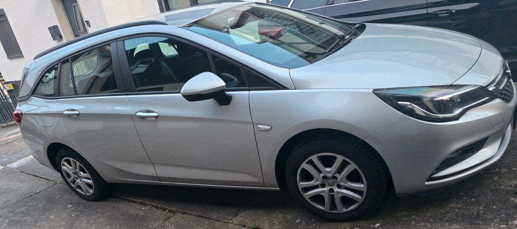 Opel Astra 130.000 km 7.400 &euro; Burkardroth 97705