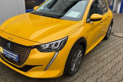 Peugeot 208 25.000 km 16.350 € Gehrweiler 67724