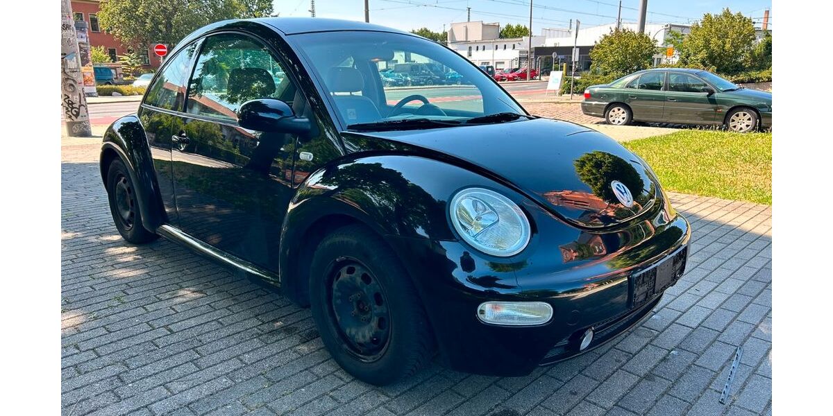 VW Beetle 153.000 km 1.499 &euro; Dresden 01097