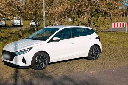 Hyundai i20 57.000 km 13.000 &euro; Karlsruhe 76137