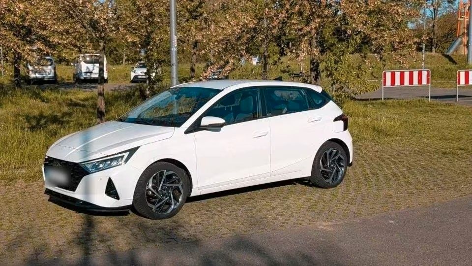 Hyundai i20 57.000 km 13.000 &euro; Karlsruhe 76137