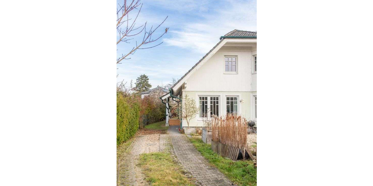 Haus zum Kaufen in Schönefeld 574.000 € 97.38 m² 5 zimmer