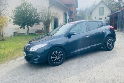 Renault Megane 148.000 km 2.900 &euro; Wolpertswende 88284