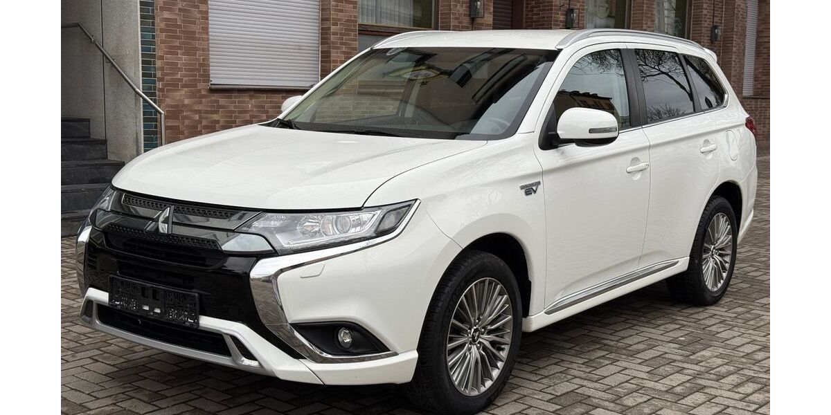 Mitsubishi Outlander 111.600 km 16.500 &euro; Saarbrücken - Burbach 66115