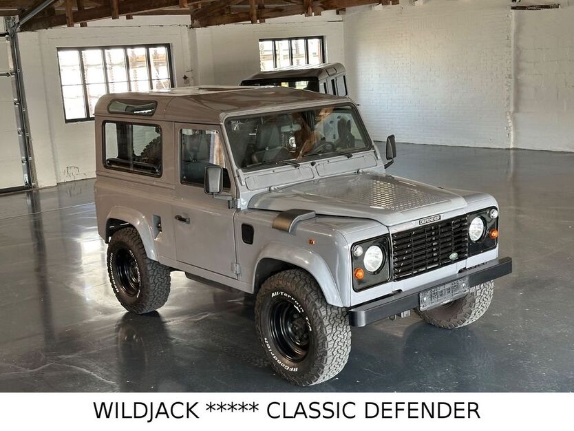 Land Rover Defender 128.700 km 35.000 € Stadthagen 31655