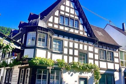 Haus Winningen - 6 Zimmer, 180 m&sup2;, 429.000&euro; | Angebot:26953105