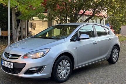 Opel Astra 243.057 km 3.300 € Rosdorf 37124