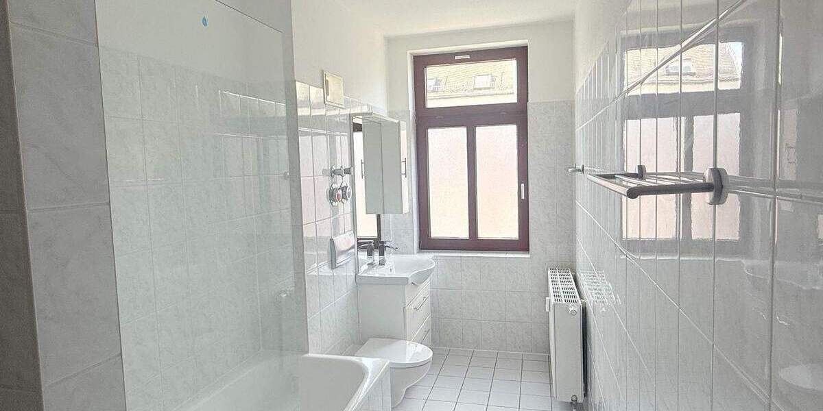 Zimmer Chemnitz Gablenz - 3 Zimmer, 71 m&sup2;, 394&euro; | Angebot:26026881