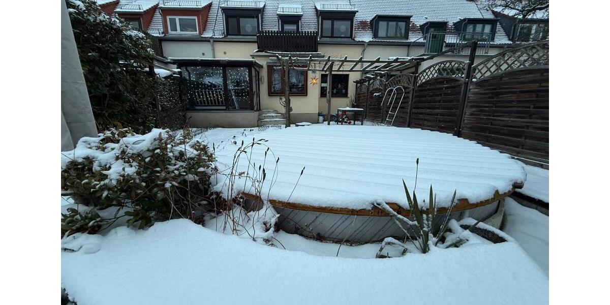 Reihenhaus Dresden Klotzsche - 4 Zimmer, 111 m&sup2;, 447.000&euro; | Angebot:26351022