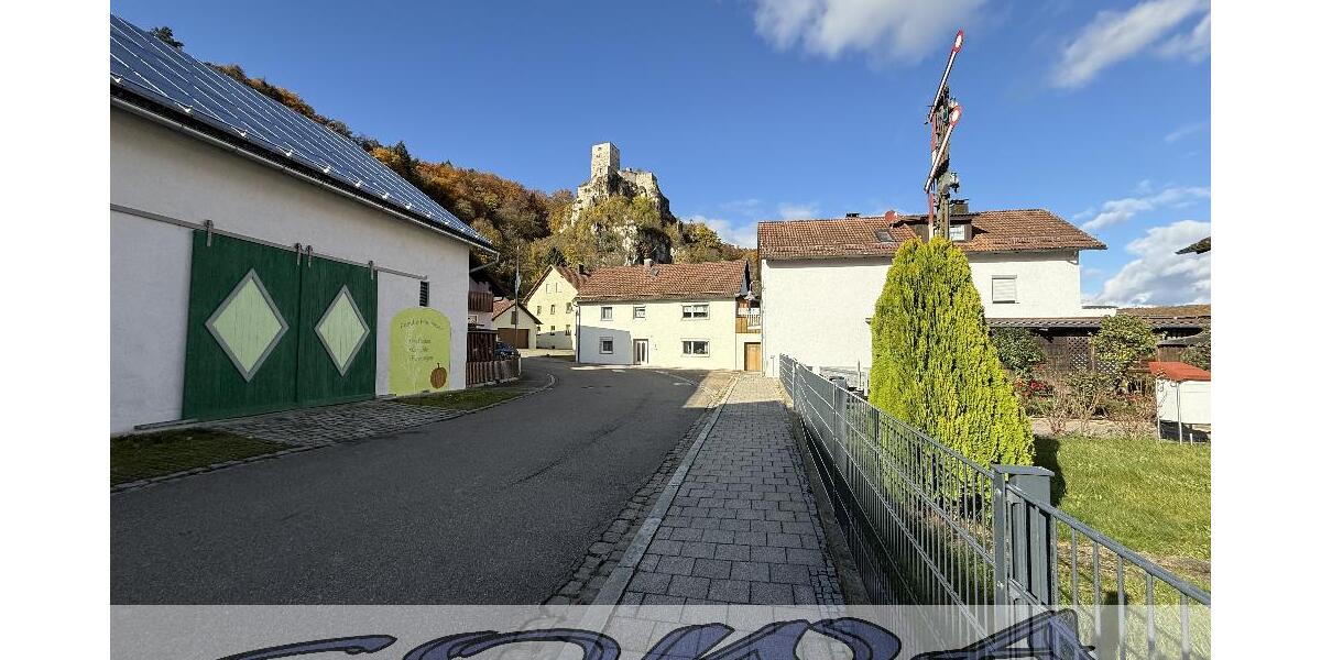 Modernisiertes Einfamilienhaus in Wellheim mit Nebenräumen und Carport - Ein Objekt von Ihrem Immobilienpartner SOWA Immobilien und Finanzen - Einfamilienhaus Wellheim | Angebot:27109249