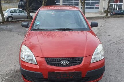 Kia Rio 188.500 km 1.400 &euro; Augsburg 86154