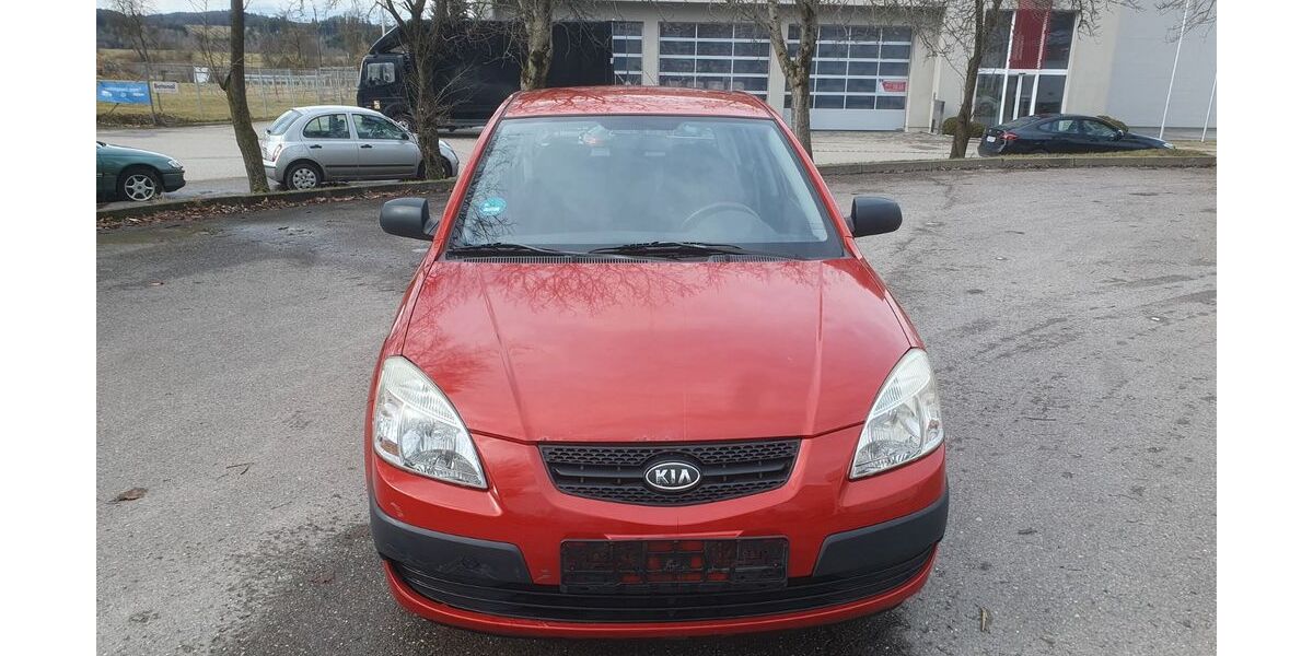 Kia Rio 188.500 km 1.400 &euro; Augsburg 86154