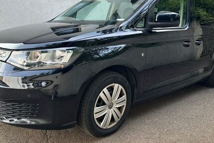 VW Caddy Maxi 118.000 km 24.490 € Neu-Ulm (Pfuhl) 89233