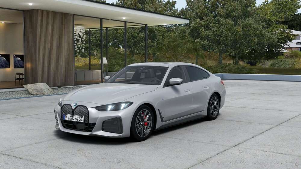 BMW i4 16.772 km 54.908 &euro; Versmold 33775