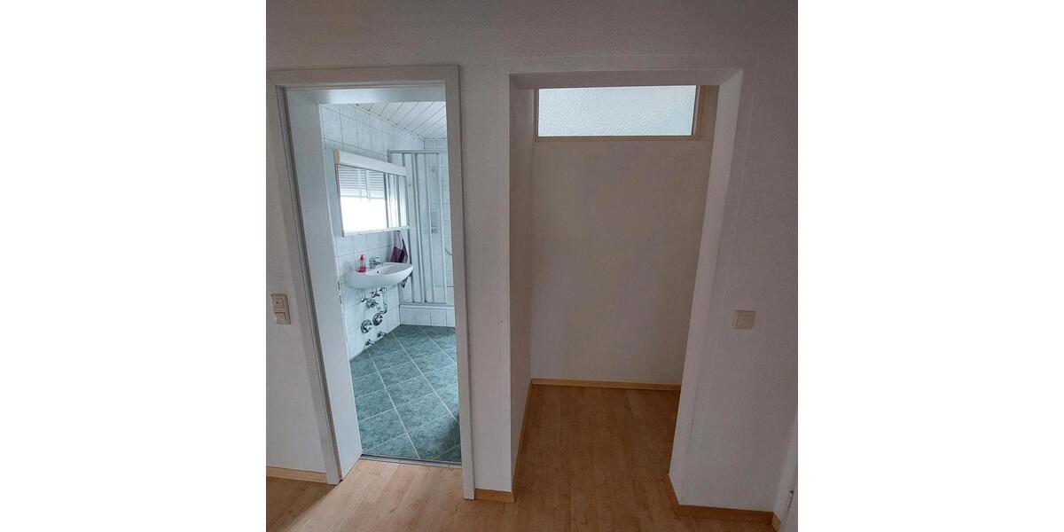 Etagenwohnung Pfreimd - 3.5 Zimmer, 90 m&sup2;, 780&euro; | Angebot:25959654