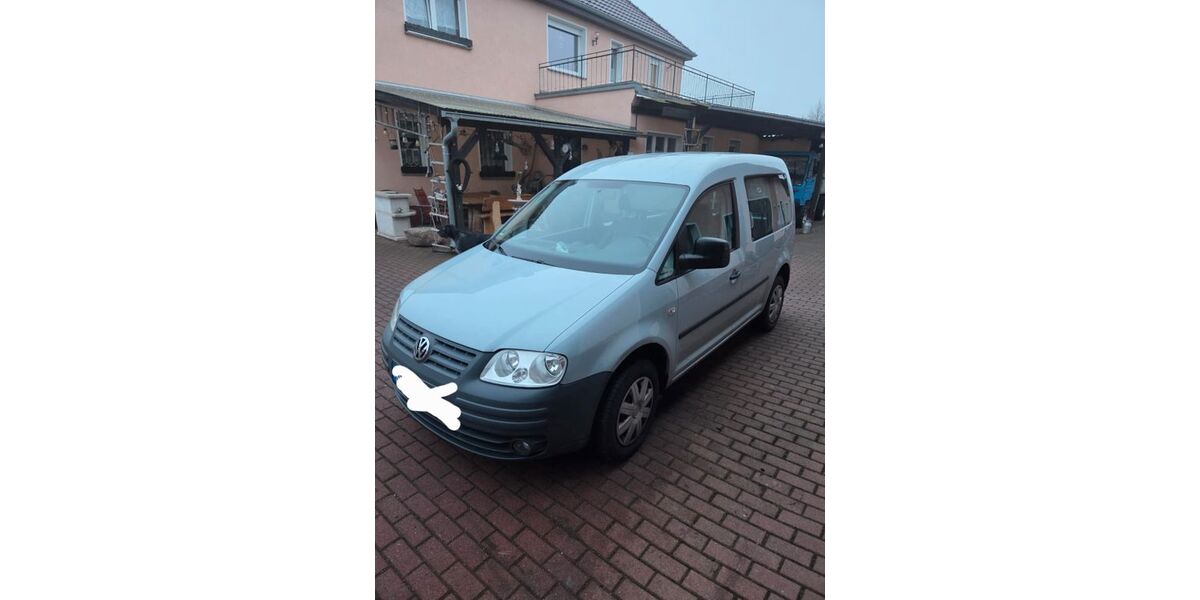 VW Caddy 102.000 km 5.000 &euro; Spremberg 03130