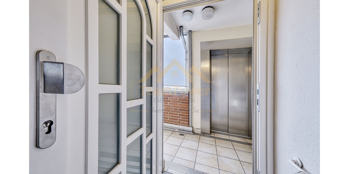 Komfortables Wohnen für jedes Alter – Aufzug, Balkon und viel Licht - Etagenwohnung Bad Bramstedt | Angebot:25365835