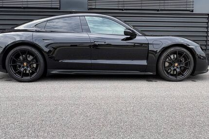 Porsche Taycan 36.700 km 77.800 &euro; Passau 94032