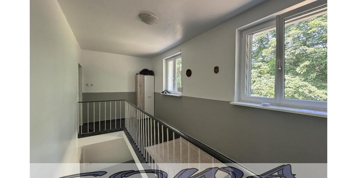 Attraktives 4 Familienhaus in Kreut Oberhausen bei Neuburg zum verkauf - Ein Objekt von Ihrem Immobilienpartner SOWA Immobilien und Finanzen - Mehrfamilienhaus, Wohnhaus Oberhausen Kreut | Angebot:26774447
