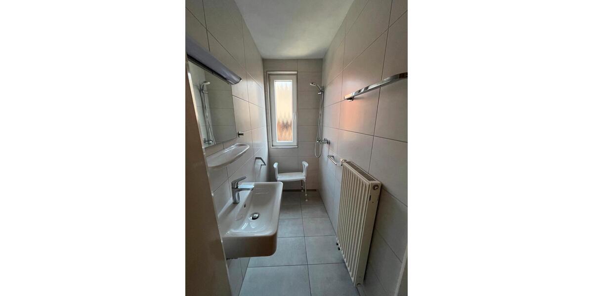 Einfamilienhaus Ostheim vor der Rhön Ostheim v.d.Rhön - 6 Zimmer, 82 m&sup2;, 99.000&euro; | Angebot:24859565