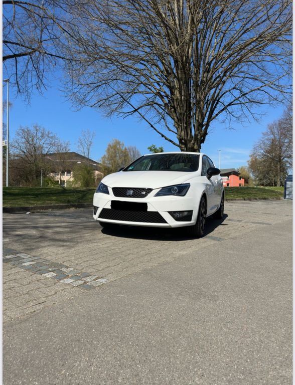 Seat Ibiza 66.000 km 12.399 € Nürtingen 72622