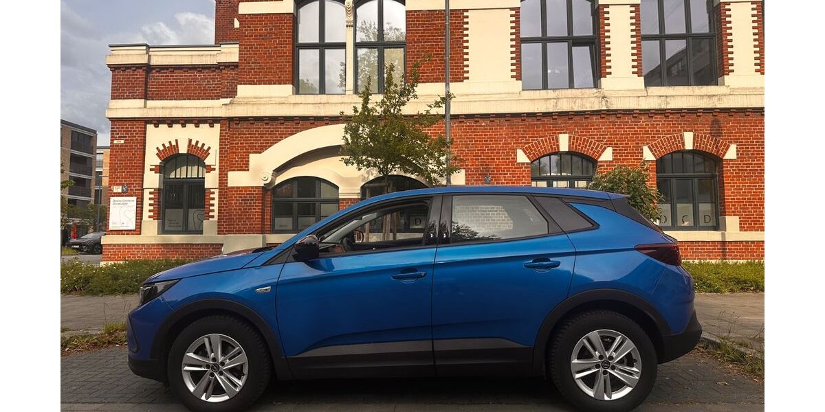 Opel Grandland (X) 43.570 km 17.600 &euro; Düsseldorf 40625