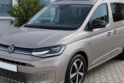 VW Caddy 61.434 km 23.450 &euro; Strullendorf 96129