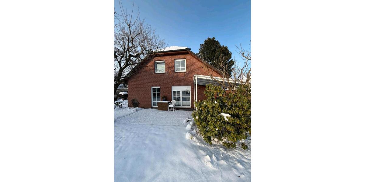 Haus in begehrter Lage in Ahrensburg ( 198m* Nutzfläche ) 5.5 zimmer