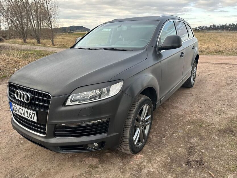 Q7