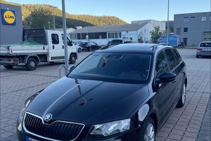 Skoda Octavia 235.532 km 8.850 &euro; Lichtenstein 72805