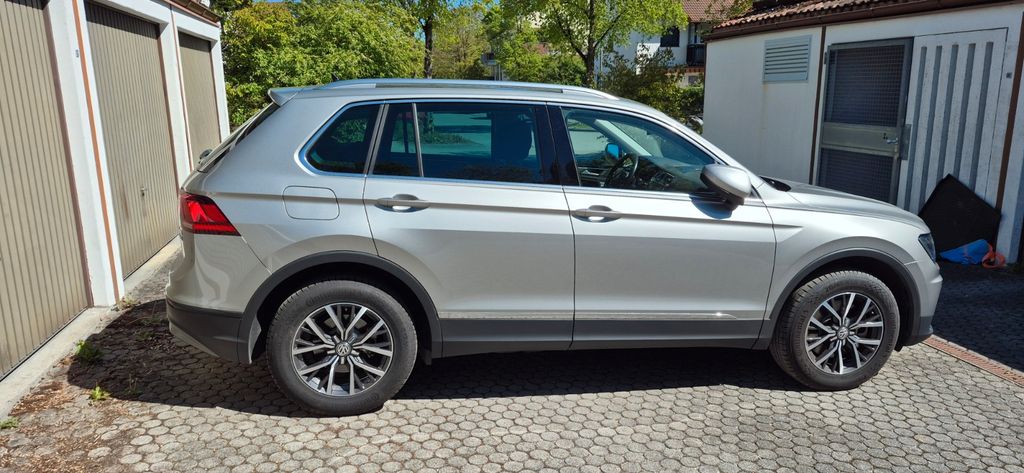 VW Tiguan 69.000 km 20.900 &euro; München 81737