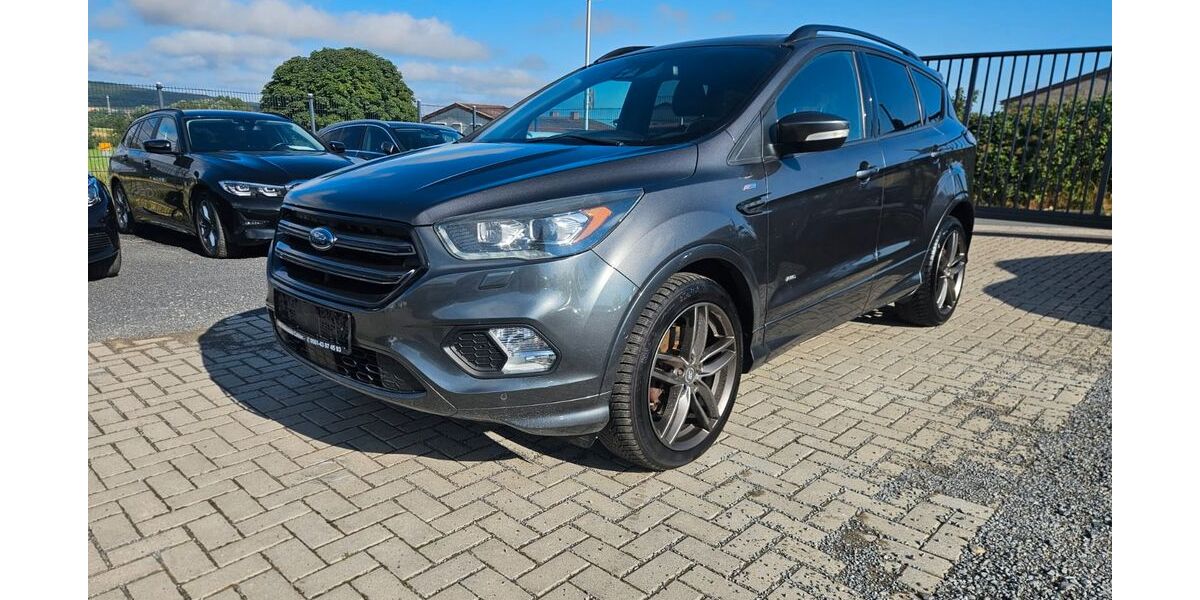 Ford Kuga 155.138 km 12.650 &euro; Calden 34379