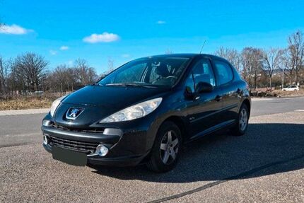 Peugeot 207 151.000 km 2.200 € Stuttgart 70374