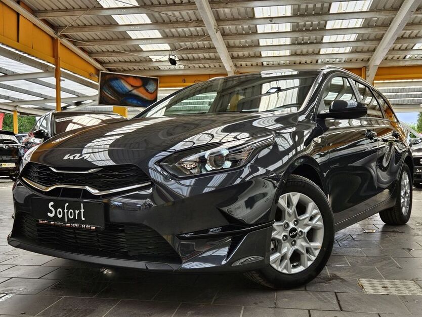 Kia ceed Sportswagon 2.590 km 21.475 € Wallhöfen bei Bremen 27729