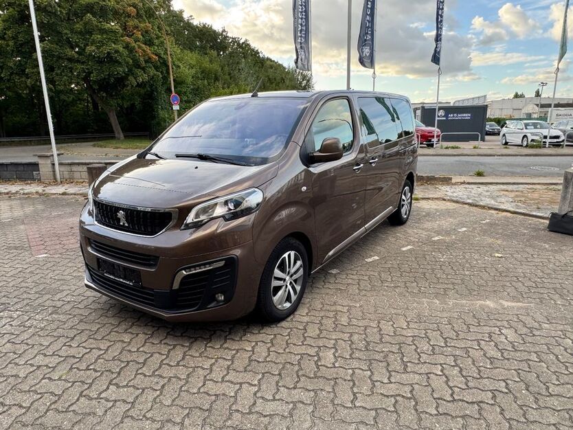 Peugeot Traveller 206.000 km 20.300 € Winsen (Luhe) 21423