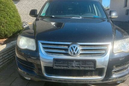 VW Touareg 239.000 km 5.950 &euro; Euskirchen 53879