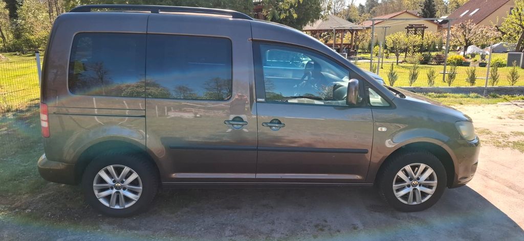 VW Caddy 193.000 km 6.999 &euro; Torgau 04860