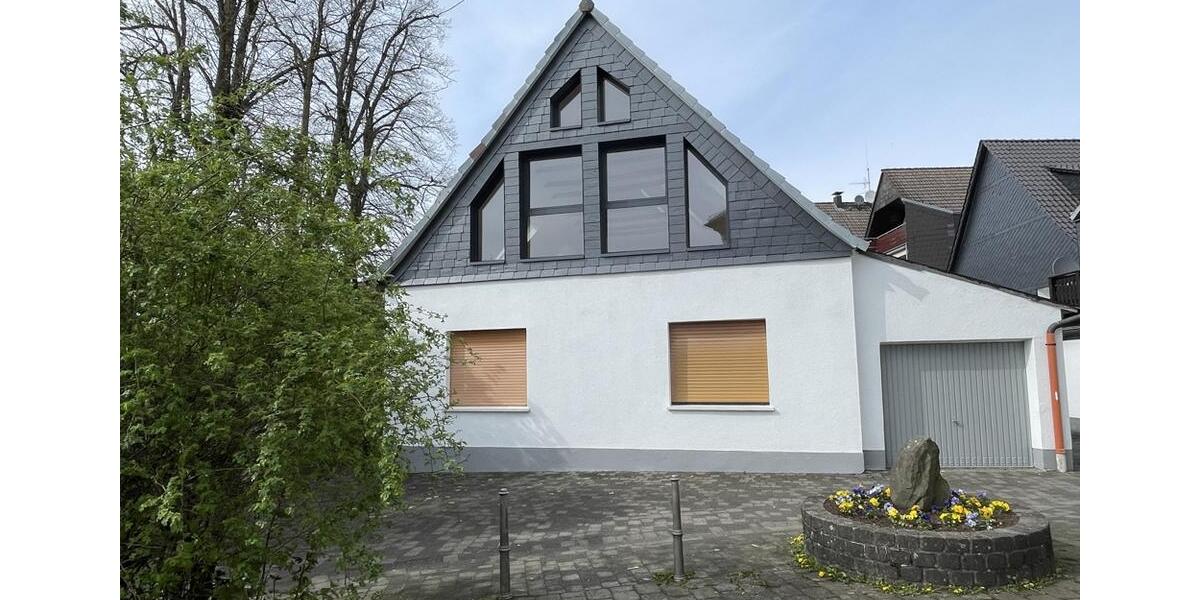 Einfamilienhaus Breckerfeld - 5 Zimmer, 131 m&sup2;, 1.300&euro; | Angebot:26299884