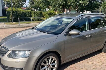 Skoda Octavia 161.000 km 9.100 &euro; Sanitz 18190