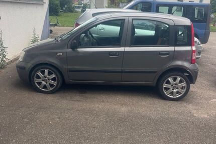 Fiat Panda 112.000 km 1.999 € Massenbachhausen 74252