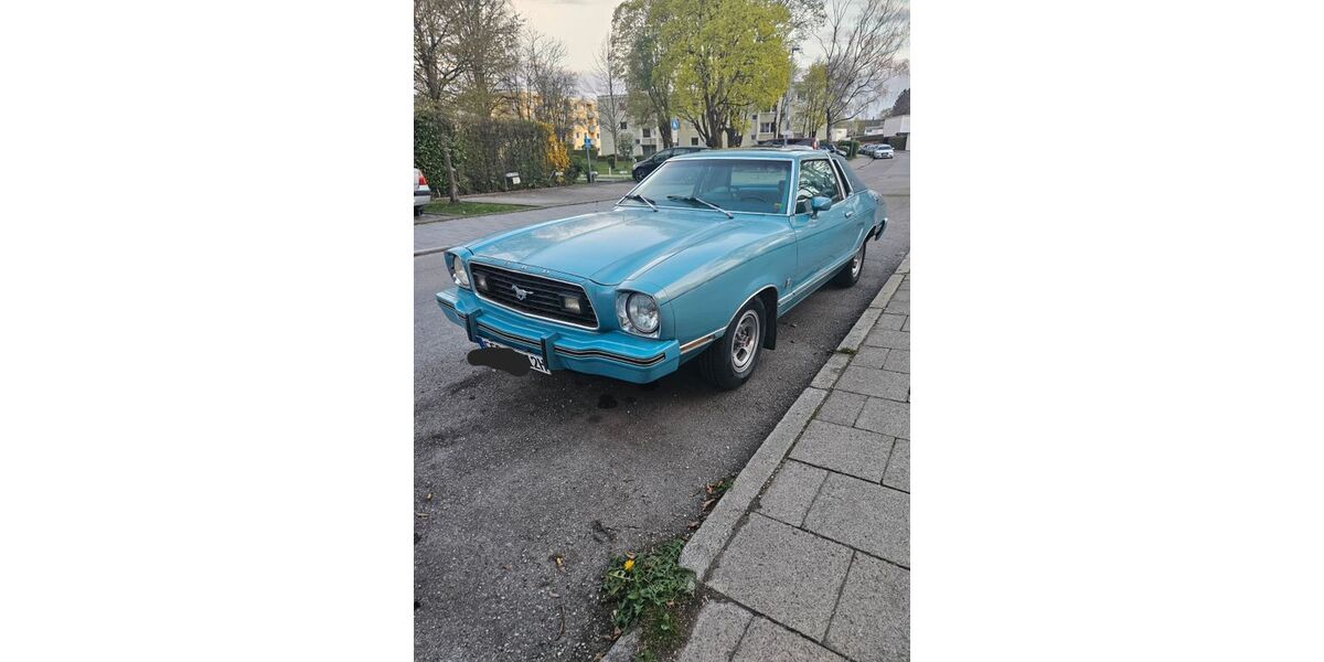 Ford Mustang 118.000 km 12.900 &euro; Fürstenfeldbruck 82256