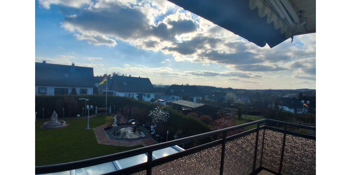 Etagenwohnung Wiehl - 4 Zimmer, 101 m&sup2;, 960&euro; | Angebot:26019155