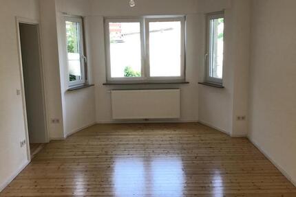 Wohnung Solms - 2.5 Zimmer, 85 m&sup2;, 950&euro; | Angebot:25545811