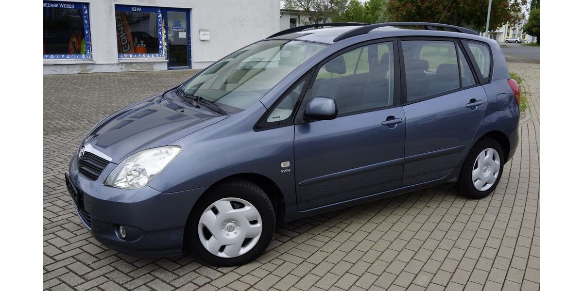 Toyota Corolla Verso 199.900 km 3.999 &euro; Bitterfeld 06749